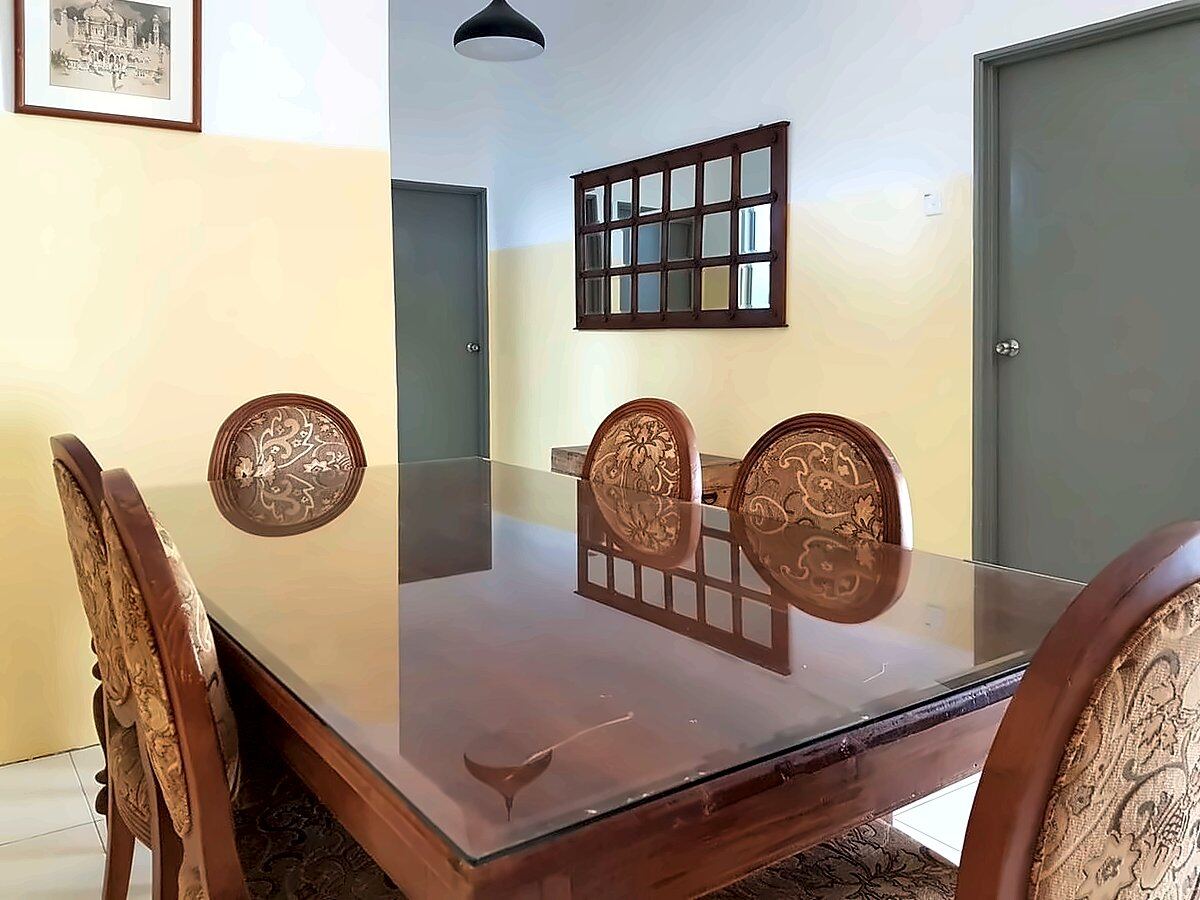 Ruang makan Pertam